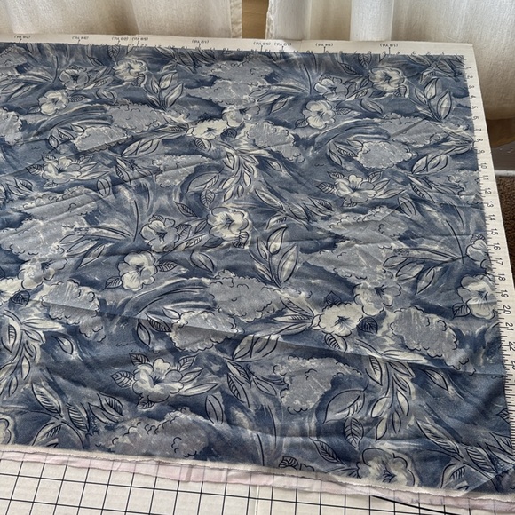 1.5 Yards 56” Gray/Blue Floral Semi-Sheer Polyester Fabric - Picture 7 of 12